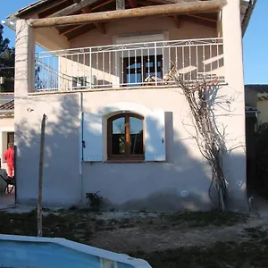 Bed and breakfast Avec Le Confort D'un, Villeneuve-lès-Avignon