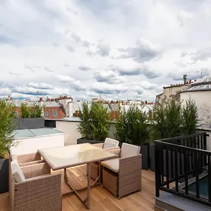 Les Hcr 4*, París Francia